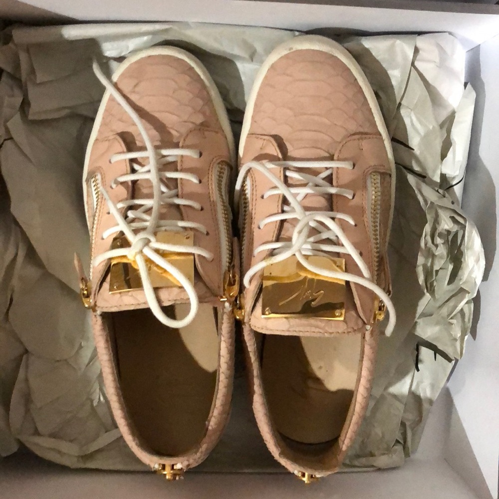Giuseppe Zanotti Design Pink Sneaker
